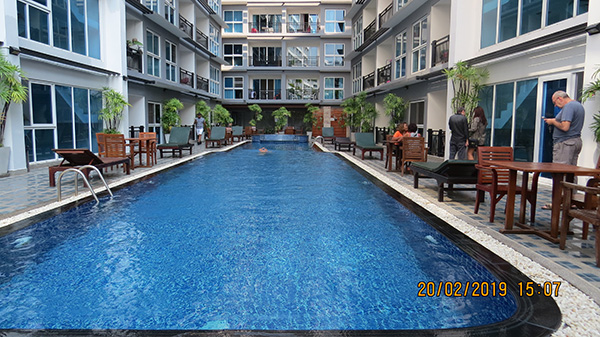 The Avenue Residence Condo Building A 