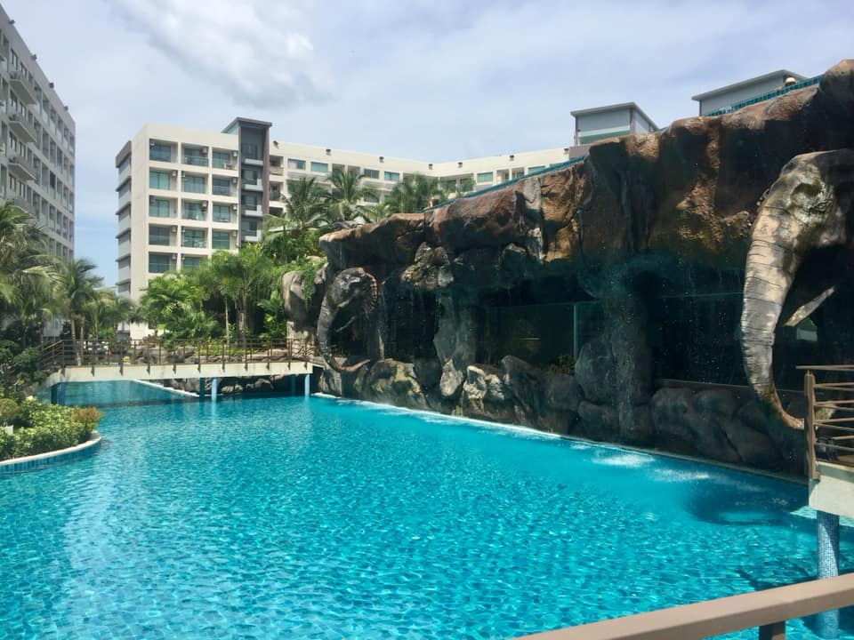 Laguna Beach Resort 3 The Maldives Pattaya 