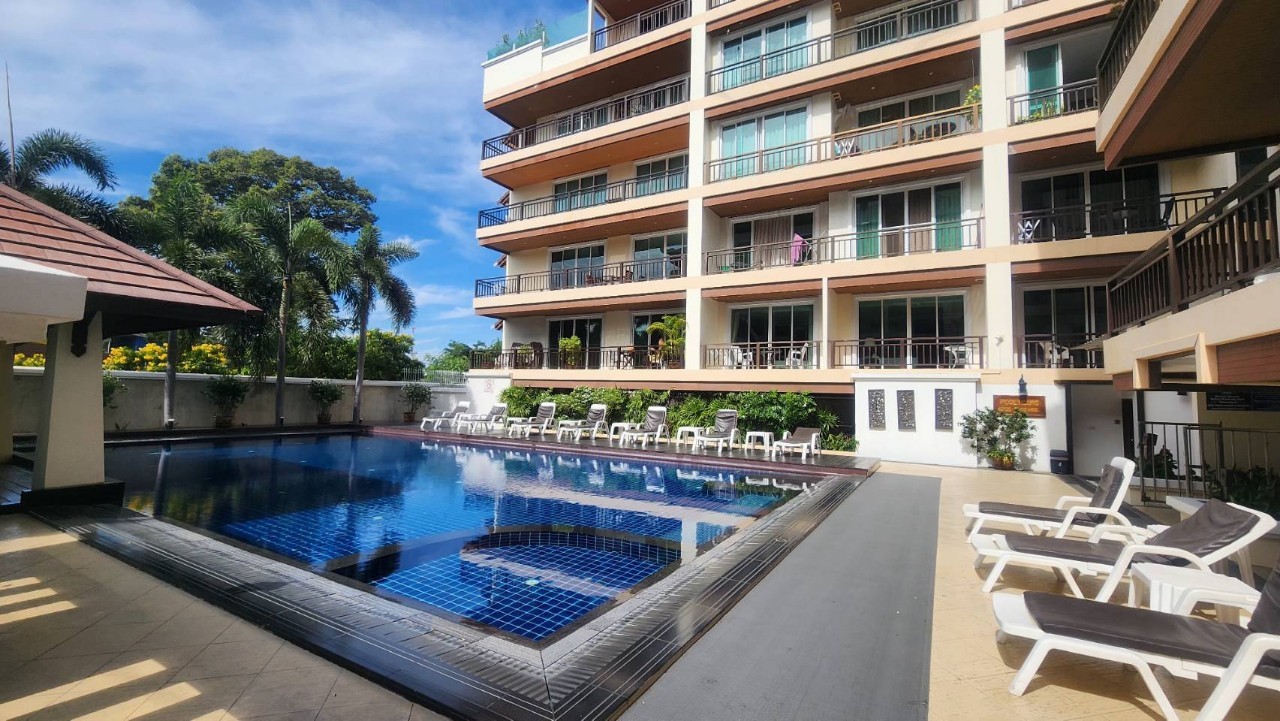 Jomtien Beach Penthouses Condo 